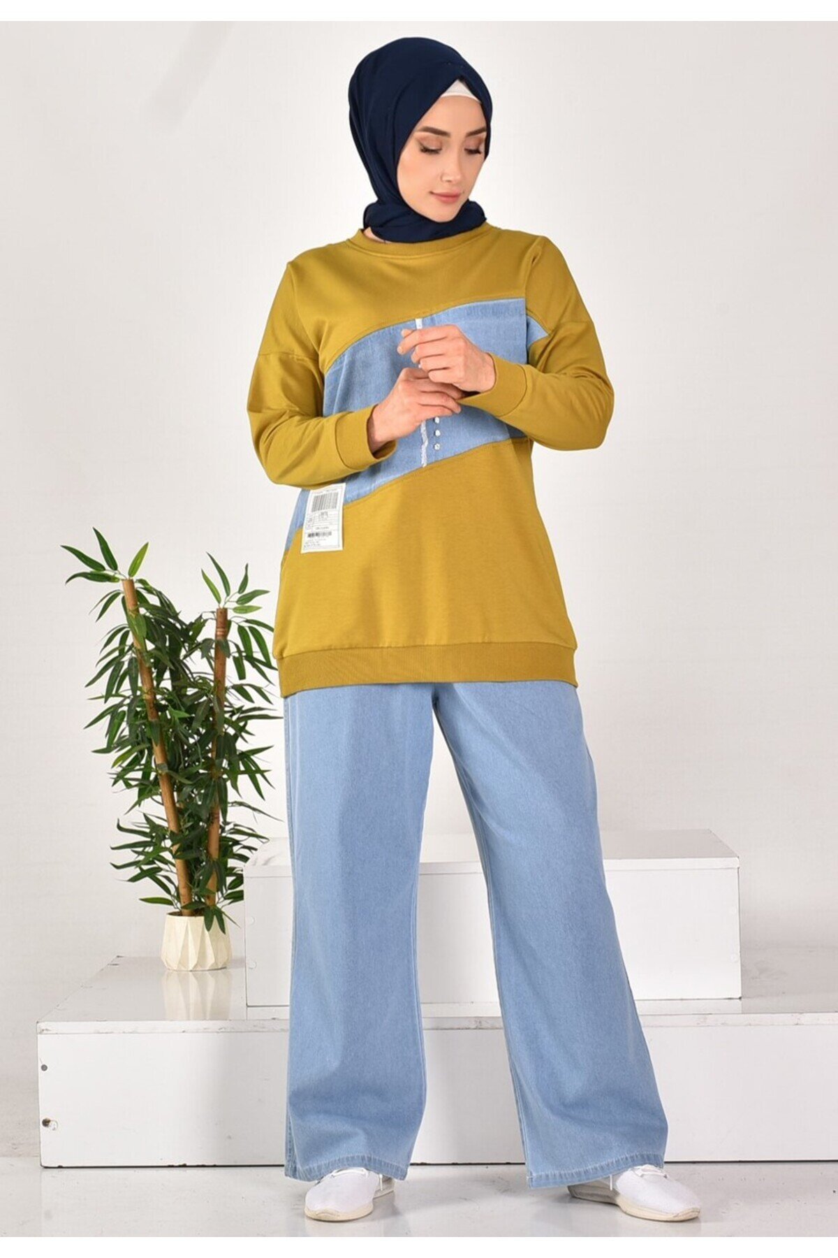 Two-Piece Stone-Embellished Two-Thread Modest Set - Oil Green - Bycoolest Butik