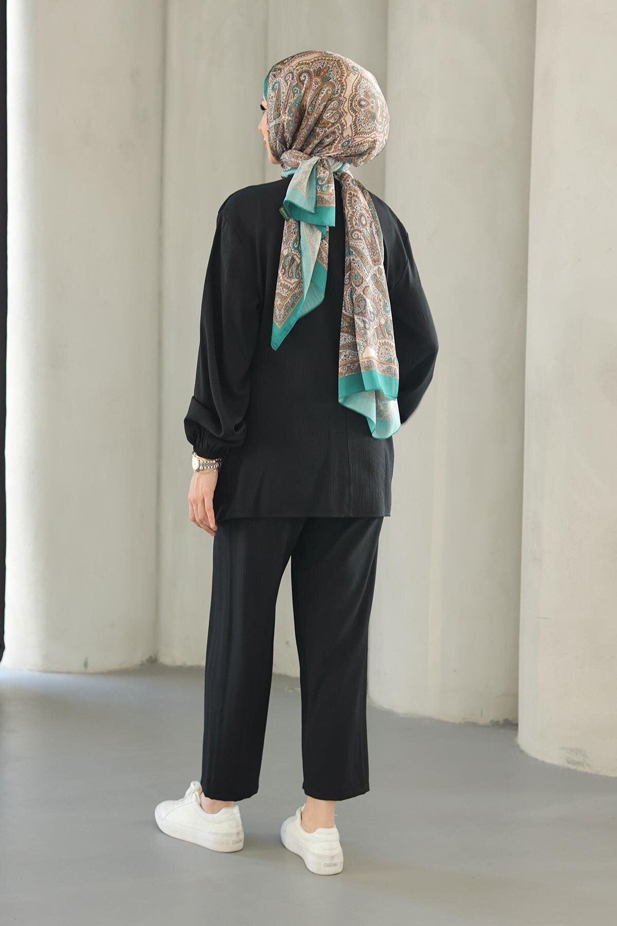 Two-Piece Tie-Detail Modest Set - Black - Misskayle