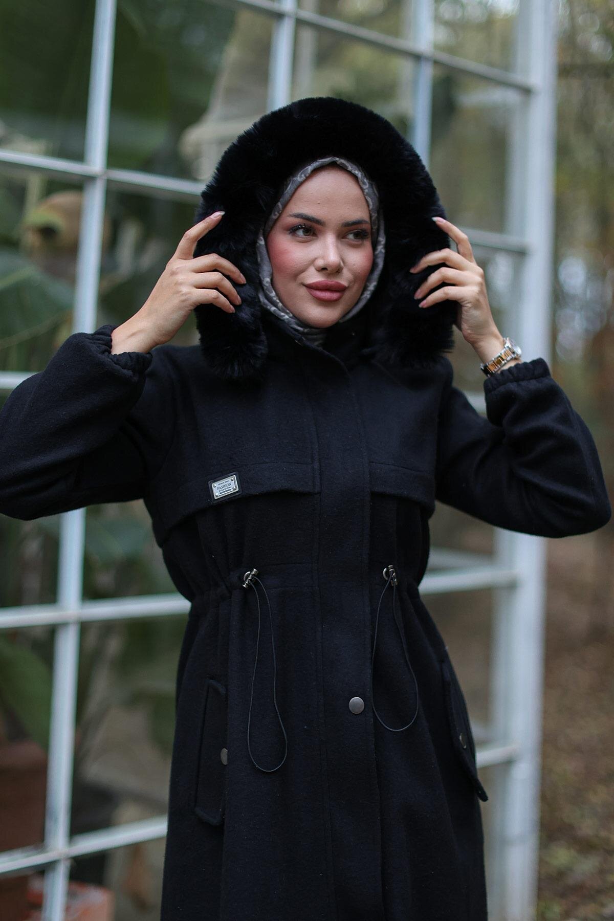 Melton Tunnel-Detail Modest Winter Coat - Black - Misskayle