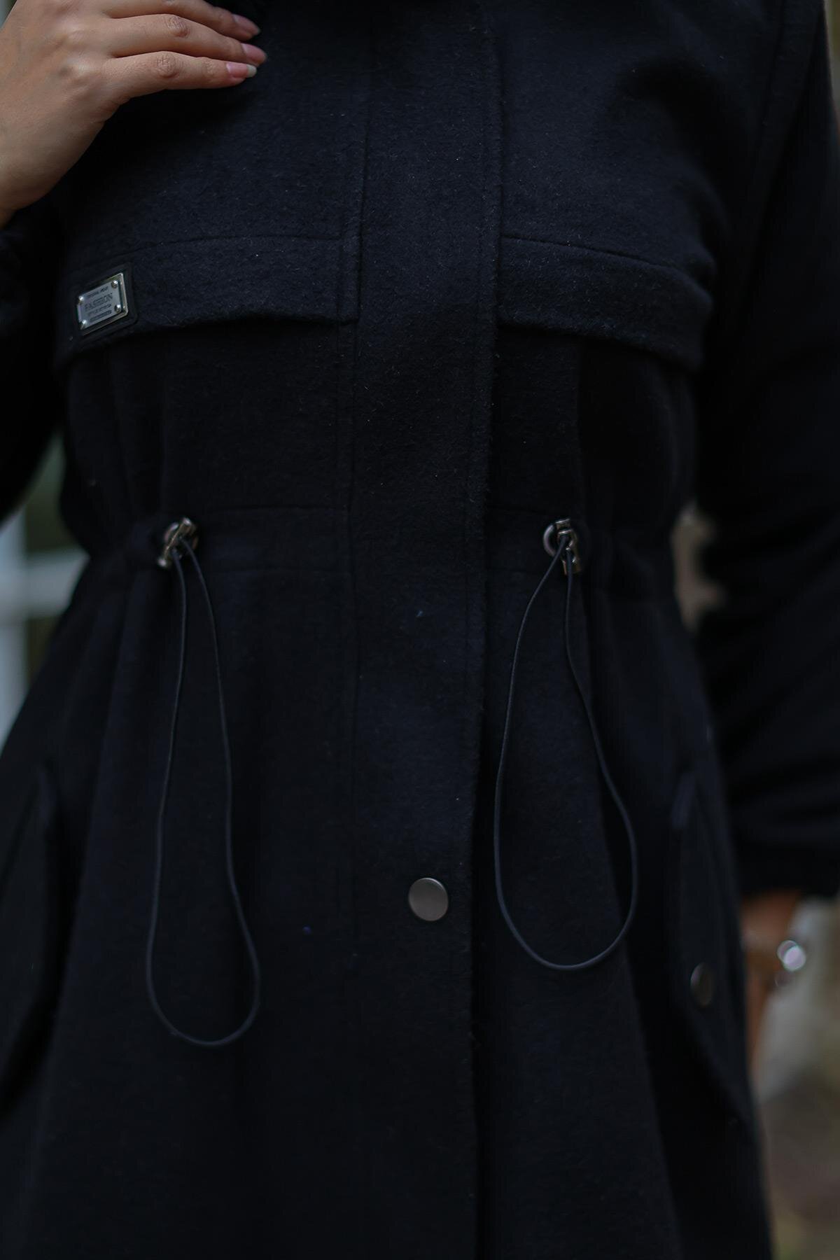 Melton Tunnel-Detail Modest Winter Coat - Black - Misskayle