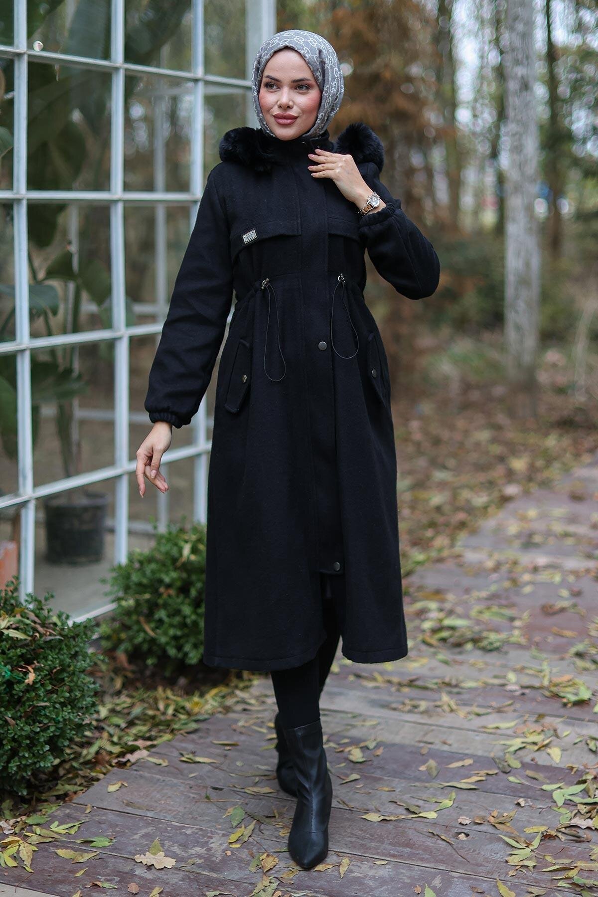 Melton Tunnel-Detail Modest Winter Coat - Black - Misskayle