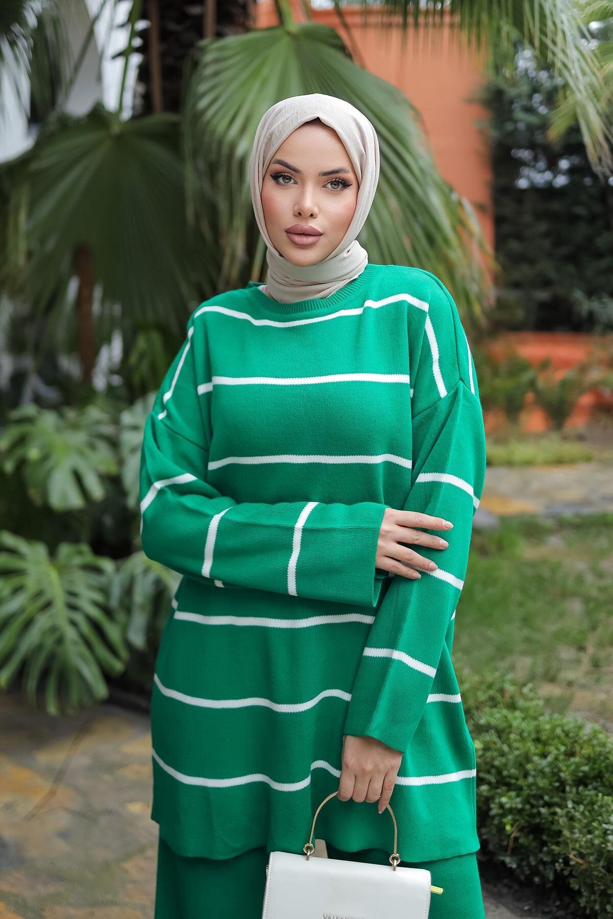 Knit Double Line Detail Modest Set - Green - Misskayle