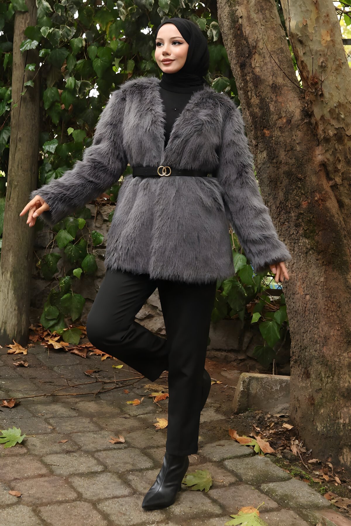 Gri Kürklü Kemerli Ceket - Modamihram