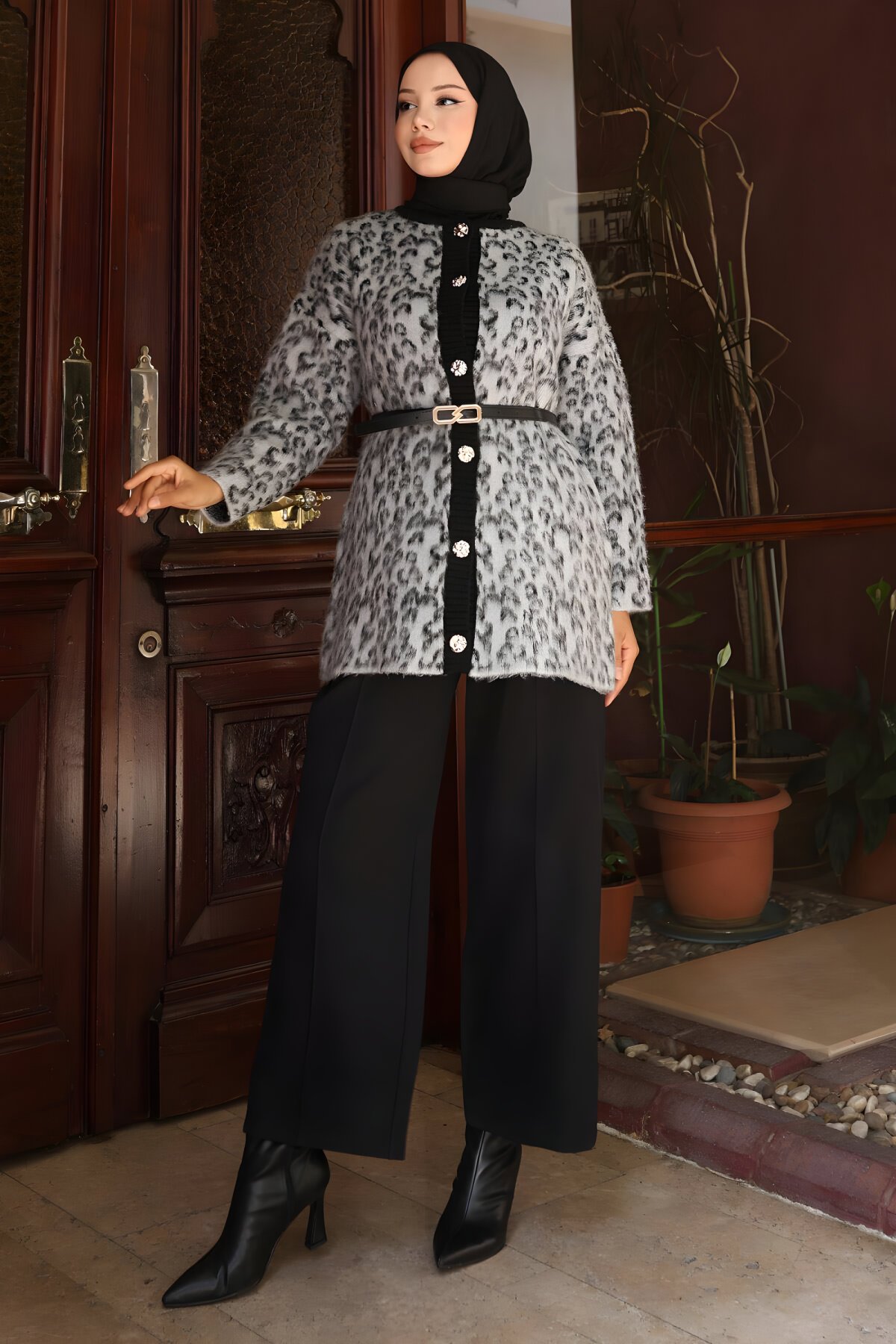 Gri Leopar Desenli Triko İkili Tesettür Takım - Modamihram