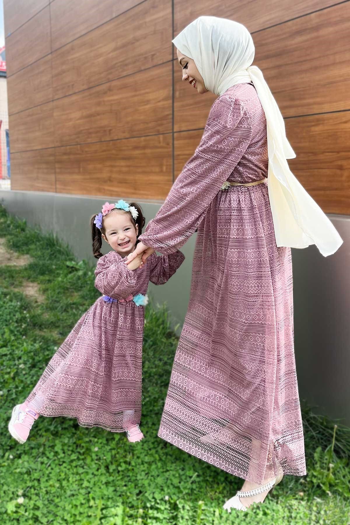 Mother's Style Lace Detailed Modest Dress - Dusty Rose - Modamihram