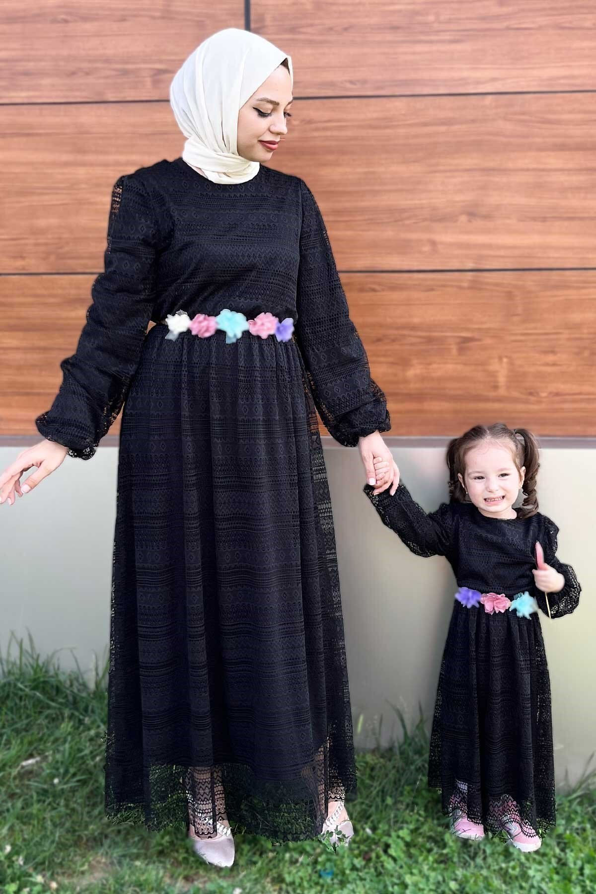 Mom Style Lace-Detailed Modest Dress - Black - Modamihram