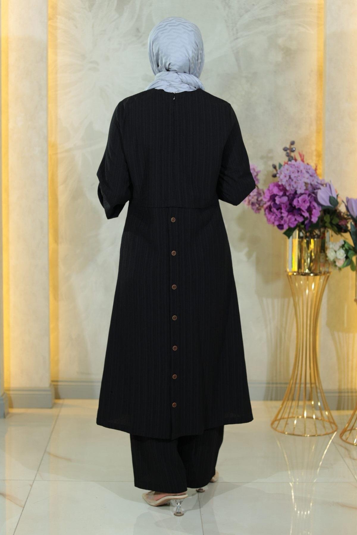 Two-Piece Double-Buttoned Modest Set - Black - Modamihram