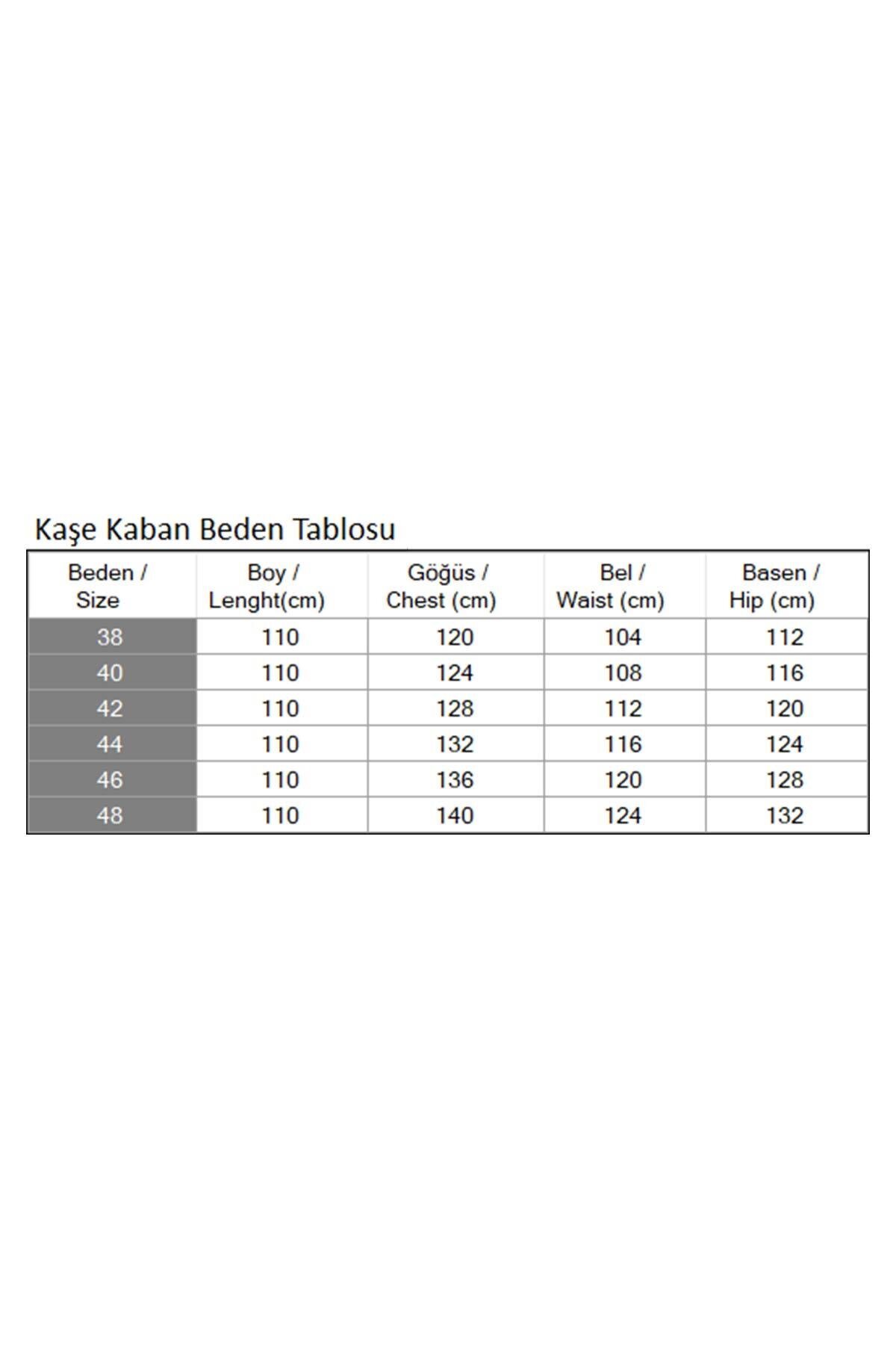 Zümrüt Kaşe Düğme Detaylı Tesettür Kaban - Modamihram