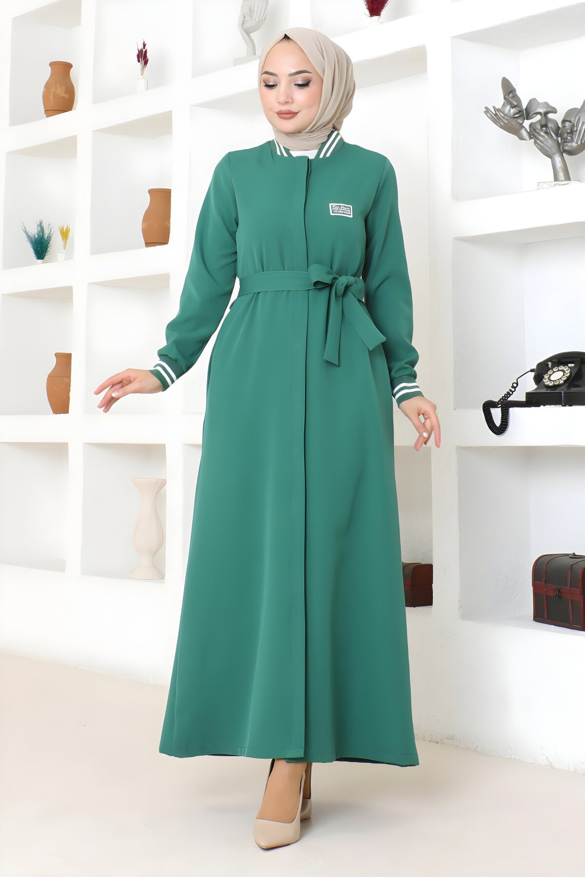 Zümrüt Ribanalı Gizli Düğmeli Ferace - Modamihram