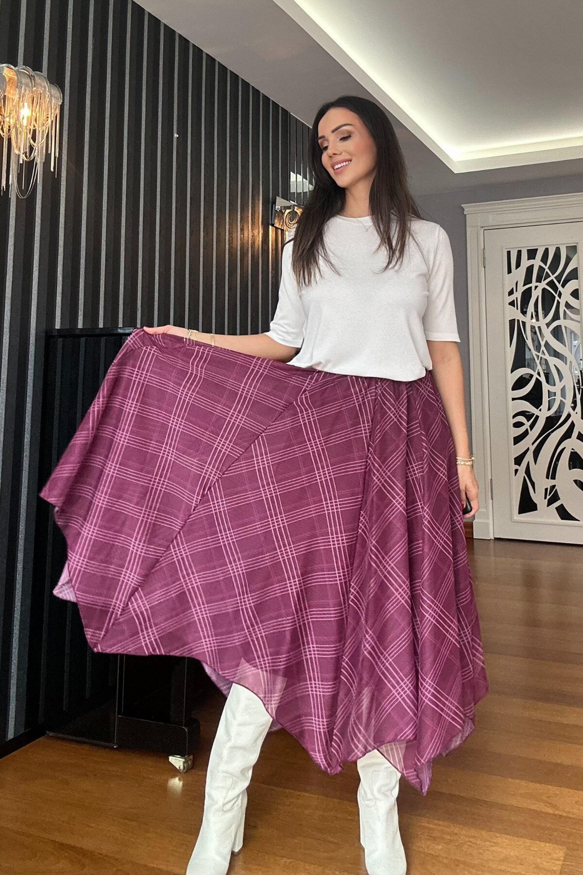 Asymmetrical Plaid Chiffon Elastic Waist Modest Skirt - Burgundy - MOZENA