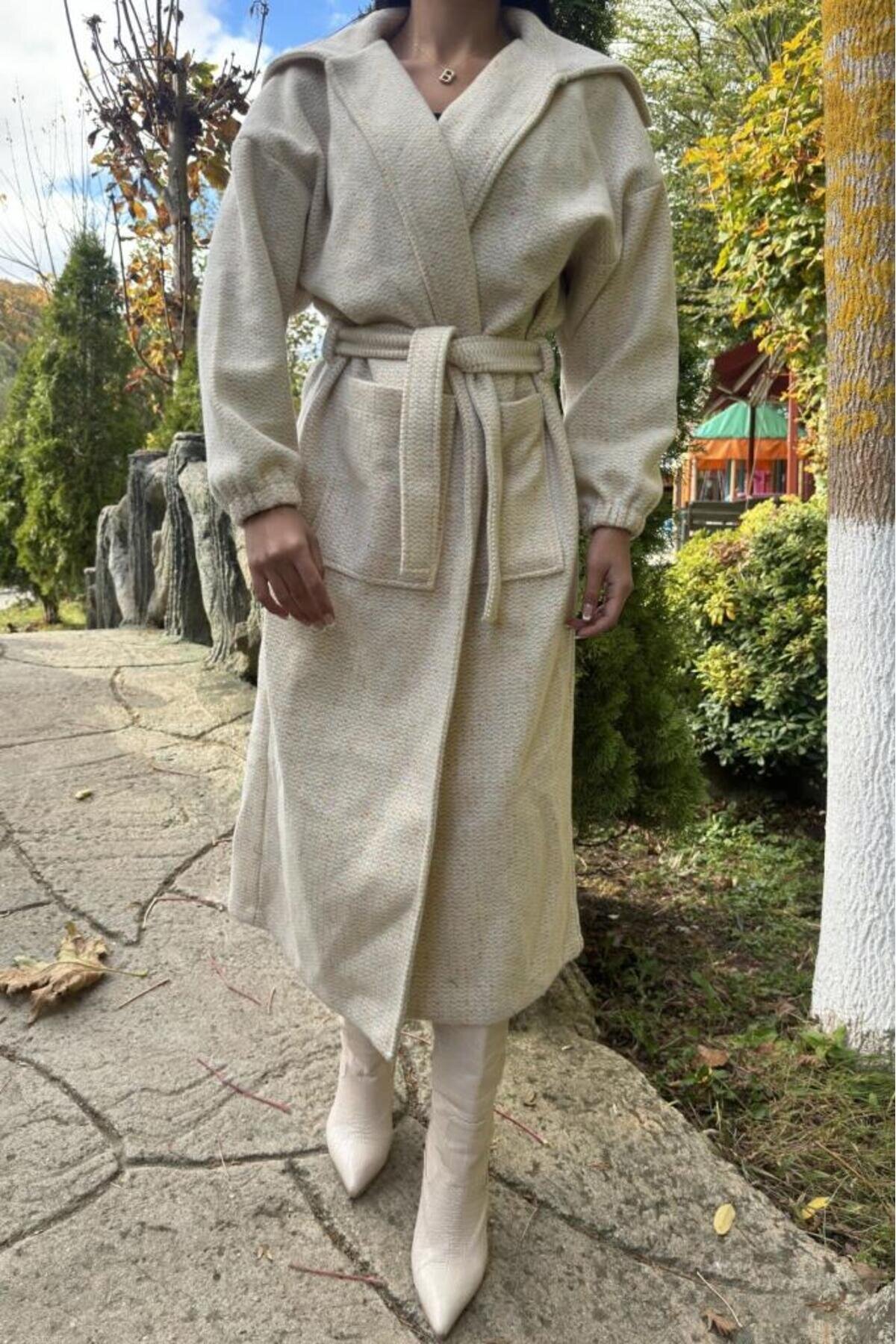Ekru Salaş Uzun Kalın Örgü Triko Kaban - Pasaklı Giyim