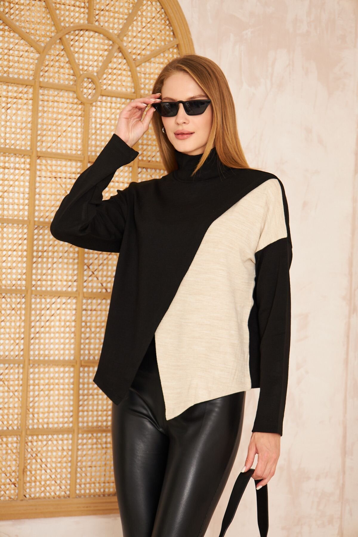 Asymmetric Two-Layer Turtleneck Modest Sweater - Black Beige - Pasaklı Giyim