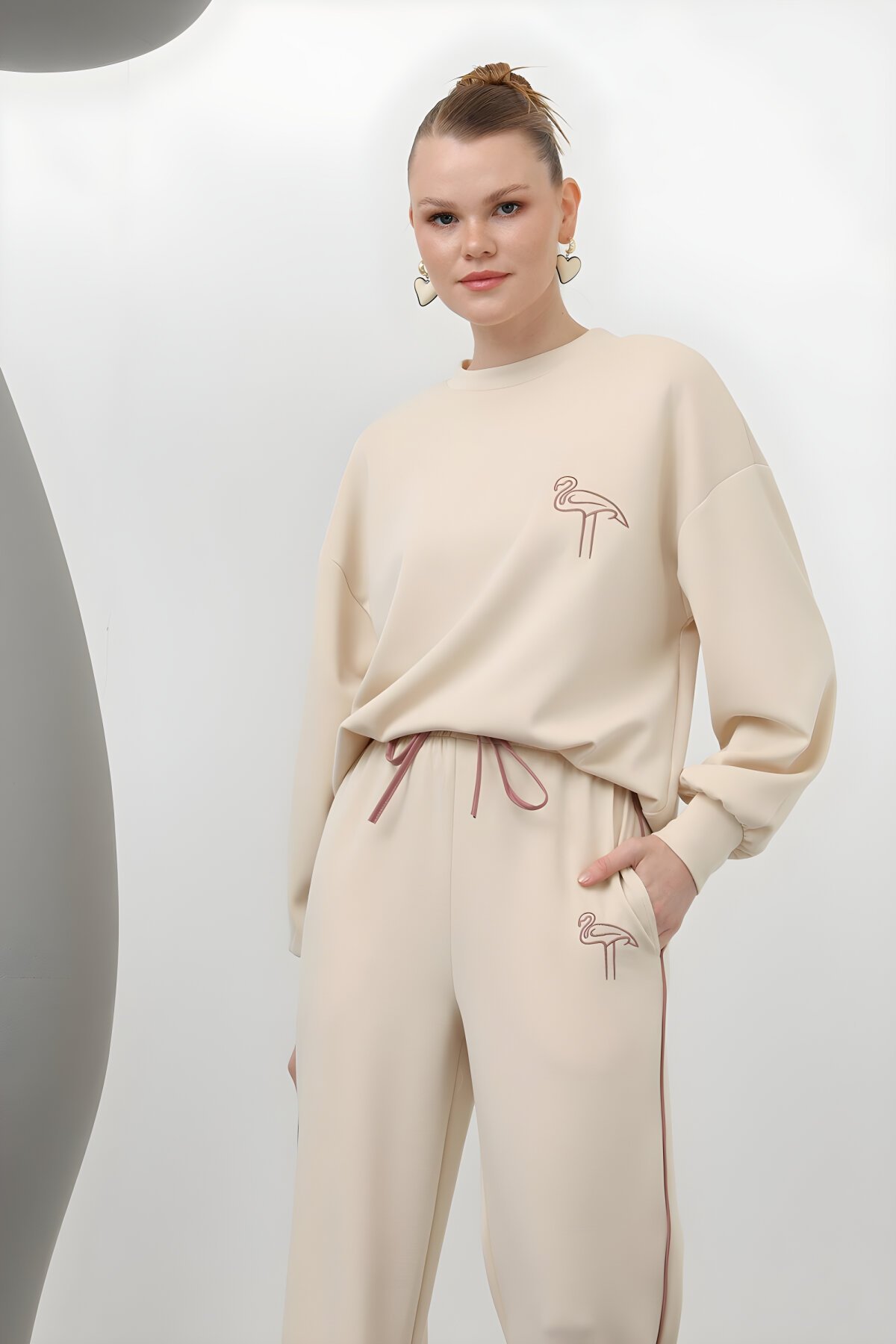 Bej Modal Kumaş İkili Kuş Nakış Detaylı Tesettür Takım - Puane