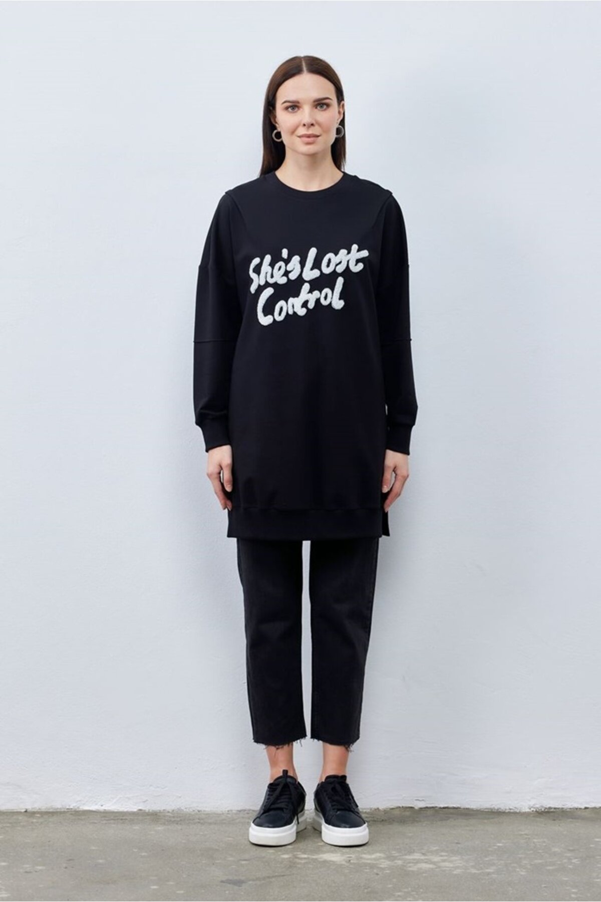 Thread Fabric Wool-Look Sweatshirt Tunic - Black - Puane