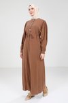 Kahve Modal Düğme Detaylı Tesettür Elbise