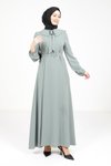 Mint Yeşil Yakası Kurdele ve Kuşak Detaylı Tesettür Elbise