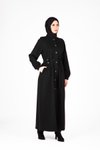 Siyah Ön Kısmı Düğmeli Ferace