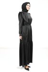 Siyah Saten Omuz Detaylı Kuşaklı Tesettür Abiye Elbise