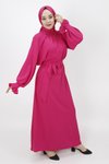 Fuşya Balon Kol Çiçek Aksesuar Detaylı Tesettür Elbise