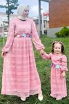 Pembe Dantelli Anne Tesettür Elbise