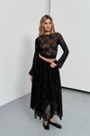 Siyah Asimetrik Kesim Dantel Detay Tesettür Etek