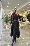 Siyah Asimetrik Kesim Dantel İşlemeli Tesettür Etek