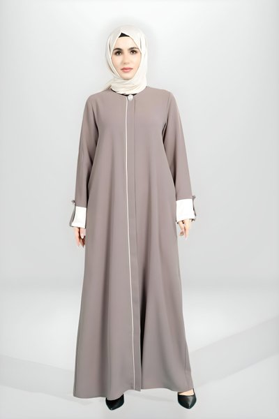 Kahverengi Önü Biyeli Manşet Detaylı Taş Düğmeli Ferace