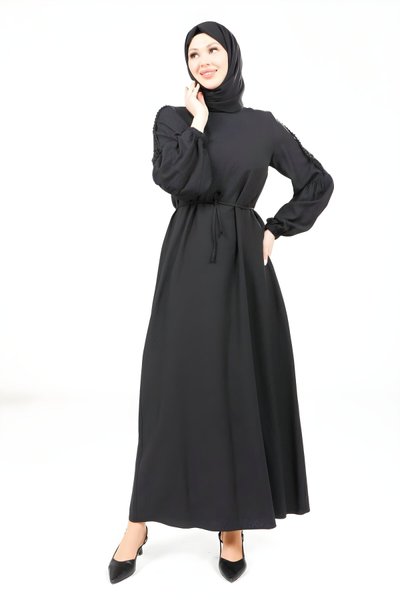 Siyah Kolu Örgülü Tesettür Elbise