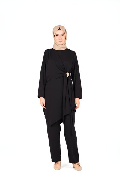 Siyah Tunik Pantolon Bel Aksesuar Detaylı İkili Tesettür Takım