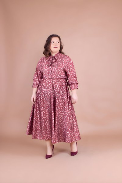 Bordo Çiçek Desenli Midi Boy Saten Yarasa Kol Abiye Elbise