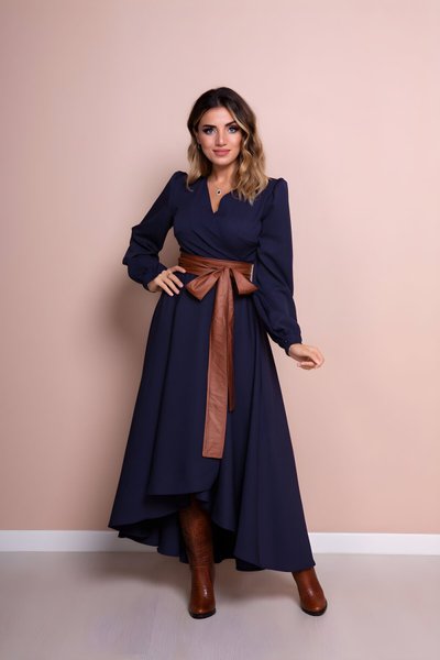 Lacivert Uzun Kol Asimetrik Kesim Deri Kemerli Tesettür Elbise