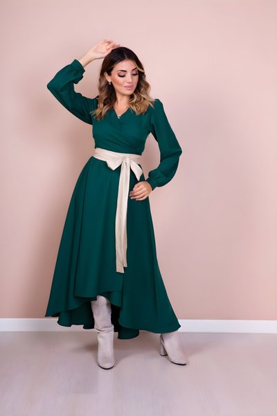 Zümrüt Krem Uzun Kol Asimetrik Kesim Deri Kemerli Tesettür Elbise