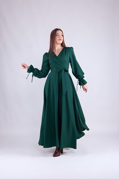 Zümrüt Uzun Kol Kruvaze Yaka Tesettür Abiye Elbise