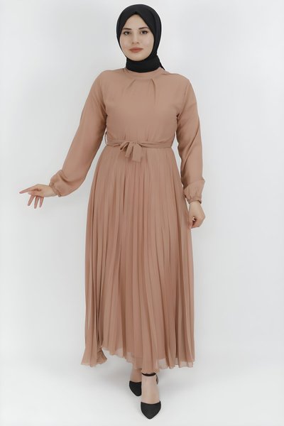 Bej Şifon Kumaş Pilise Detaylı Tesettür Elbise