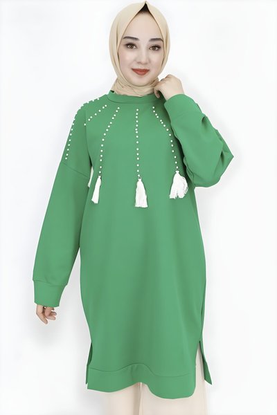 تونيك محتشم أخضر قماش خيطي بتفاصيل شرابة لؤلؤ