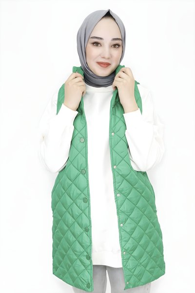 Yeşil Kapitone Cepli Tesettür Yelek