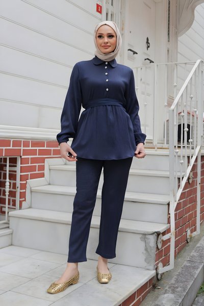 Lacivert İkili Taş Düğme Detaylı Tesettür Takım