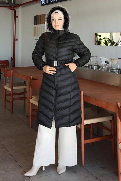 Siyah Şişme Kapşonlu Tesettür Mont