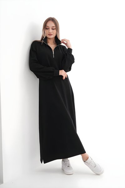 Siyah Spor Boğazlı Hakim Yaka Yarım Fermuar Tesettür Elbise