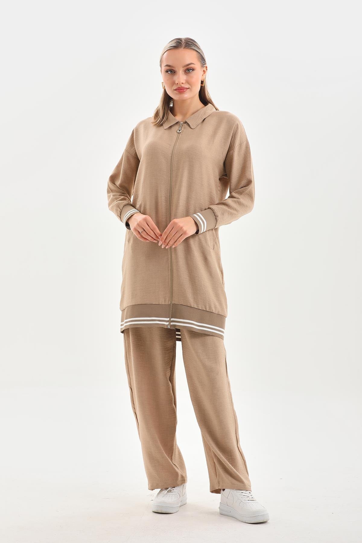 Two-Piece Shirt and Trousers Set - Beige - Westbound