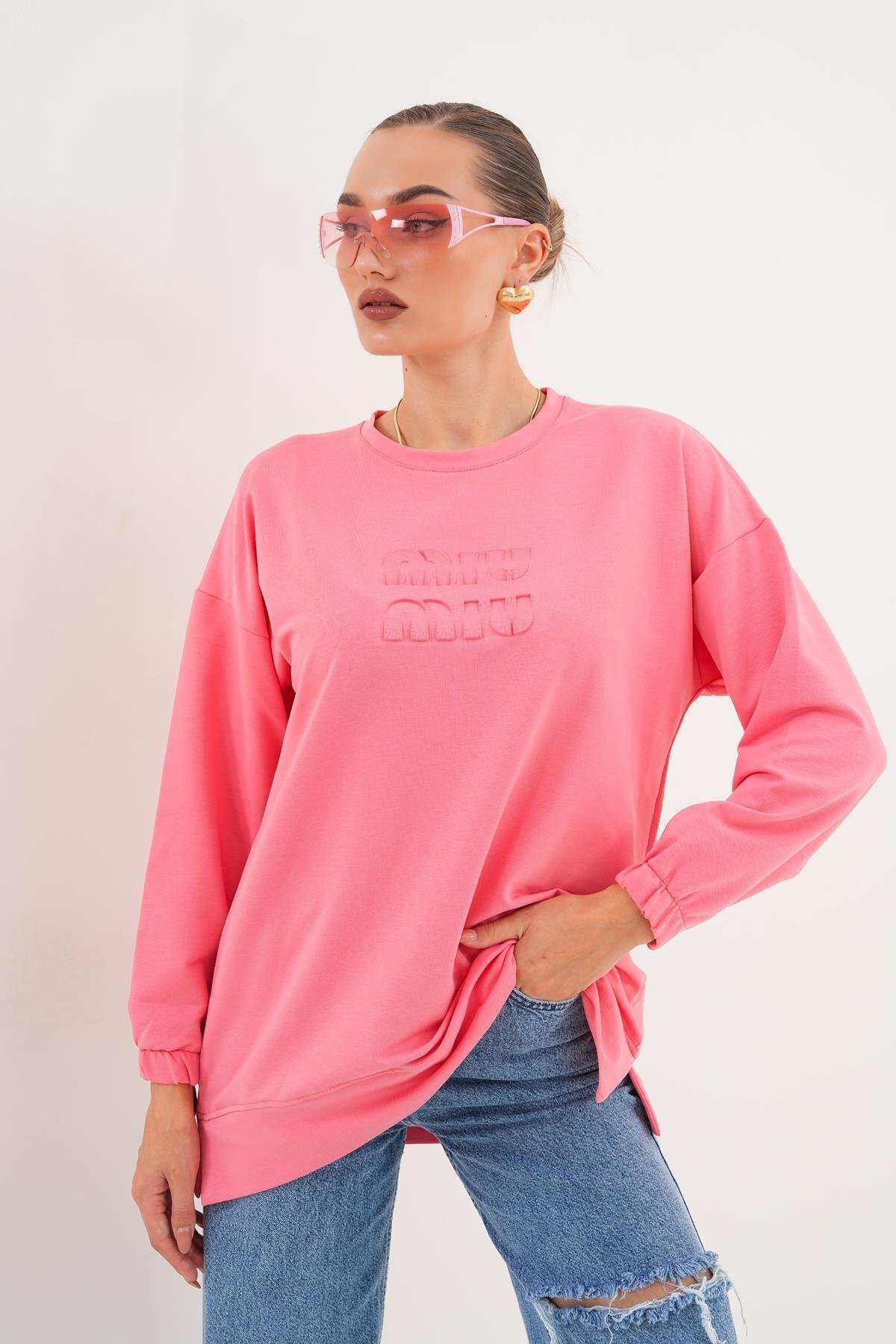 Somon Miu Kabartma Baskı Bisiklet Yaka Sweatshirt Tesettür Tunik - Westbound