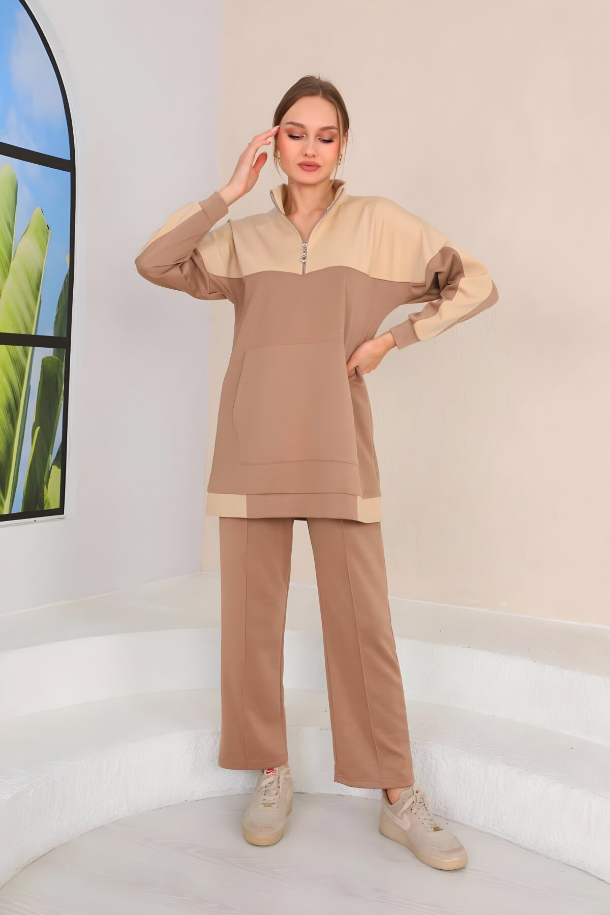 طقم رياضي محتشم قطعتين لون فيزون بنقشة - Westbound