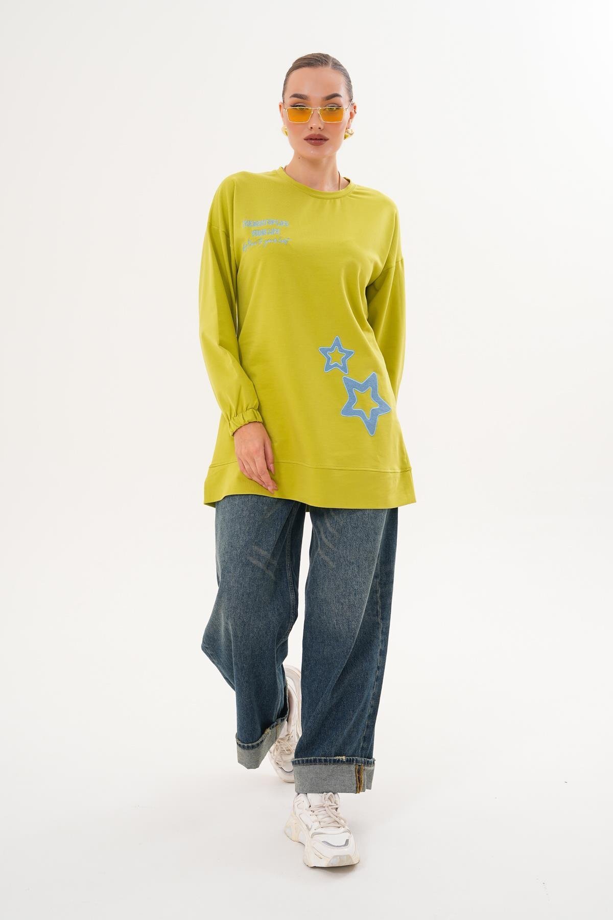 تونيك سويت شيرت محتشم أخضر مطبوع بنجوم وياقة دائرية - Westbound