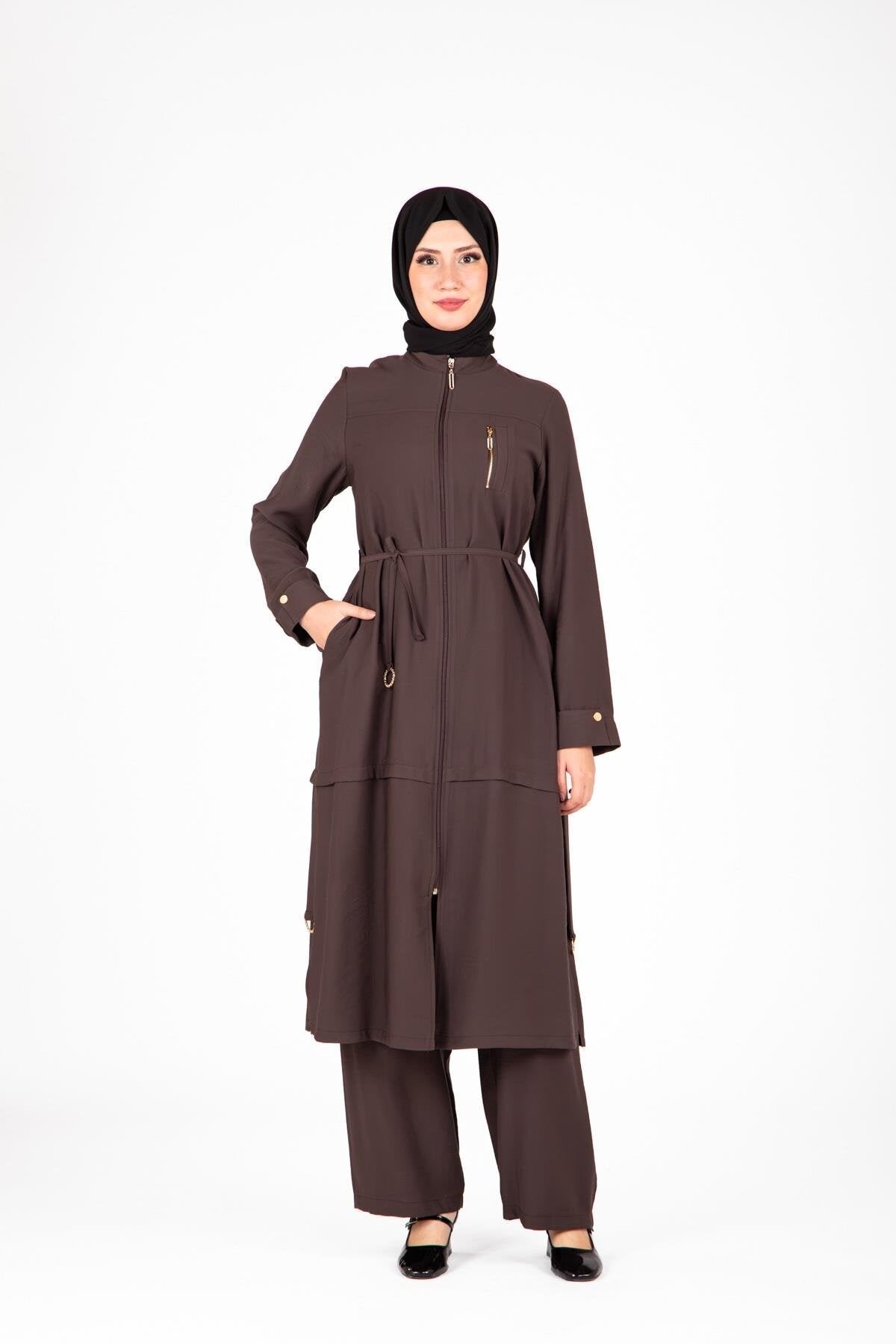 Two-Piece Ring Accessory Detailed Modest Set - Brown - Beyza