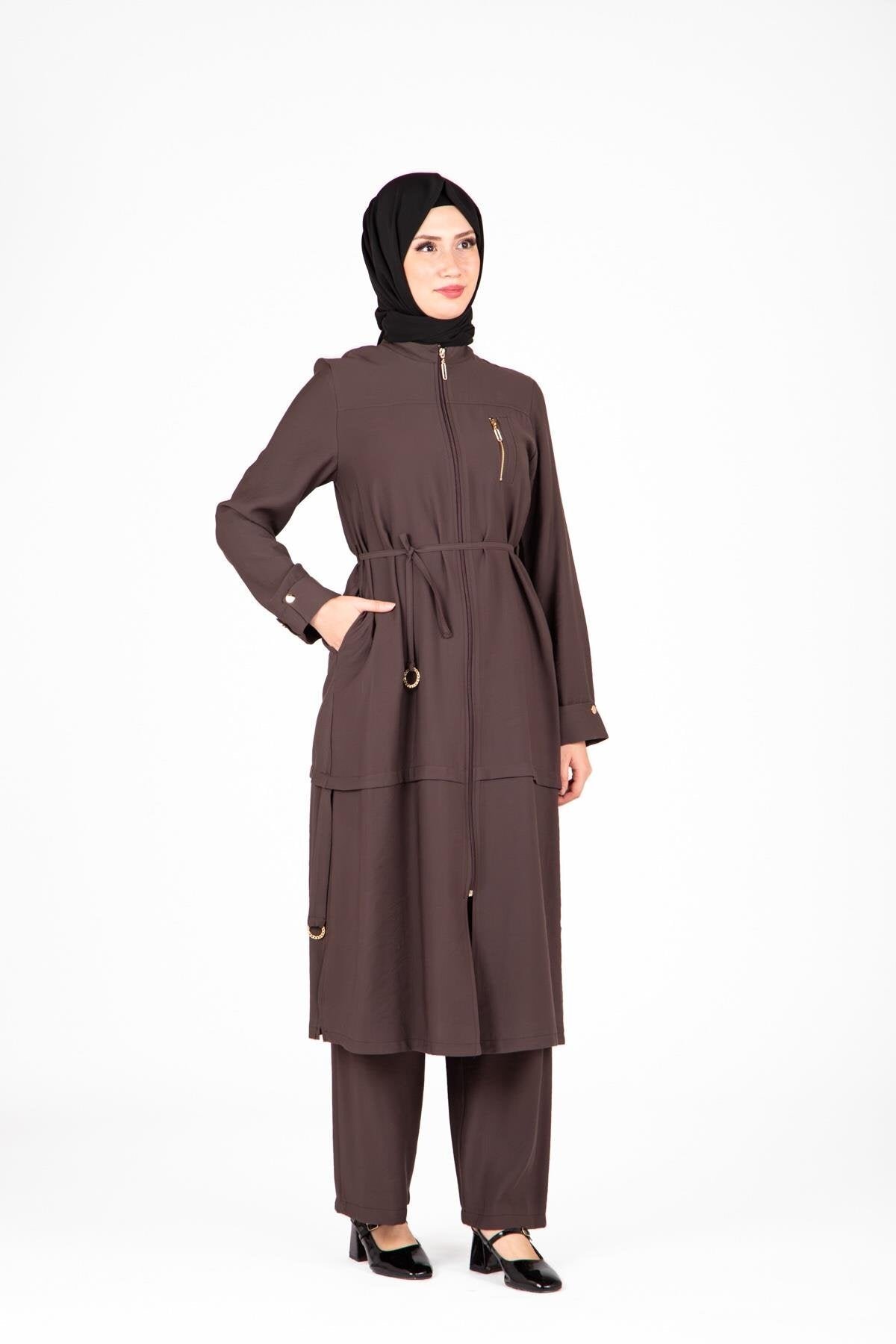 Two-Piece Ring Accessory Detailed Modest Set - Brown - Beyza