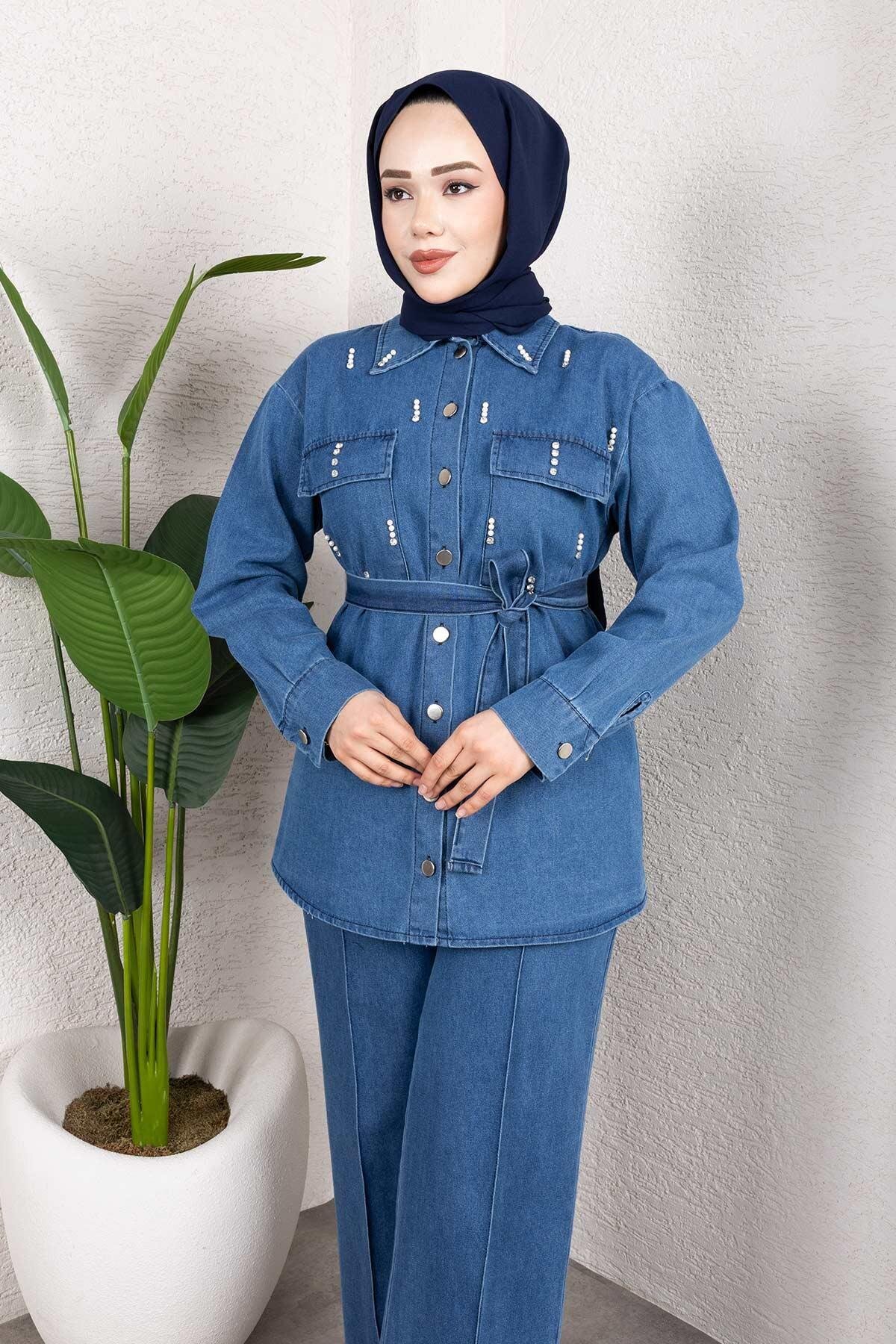Açık Mavi Denim İkili Taş Detaylı Kuşaklı Tesettür Takım - Misskayle