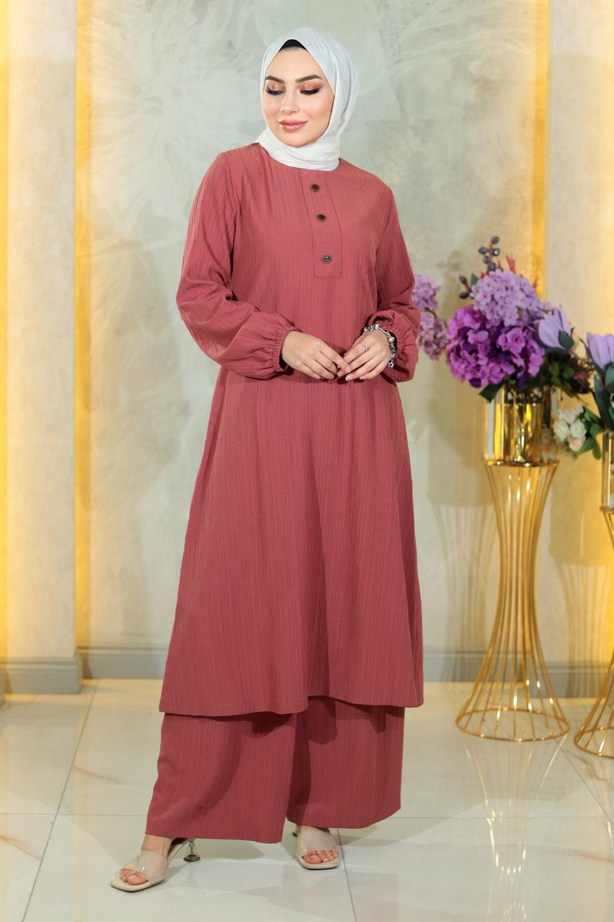 Two-Piece Buttoned Modest Set - Dusty Rose - Modamihram