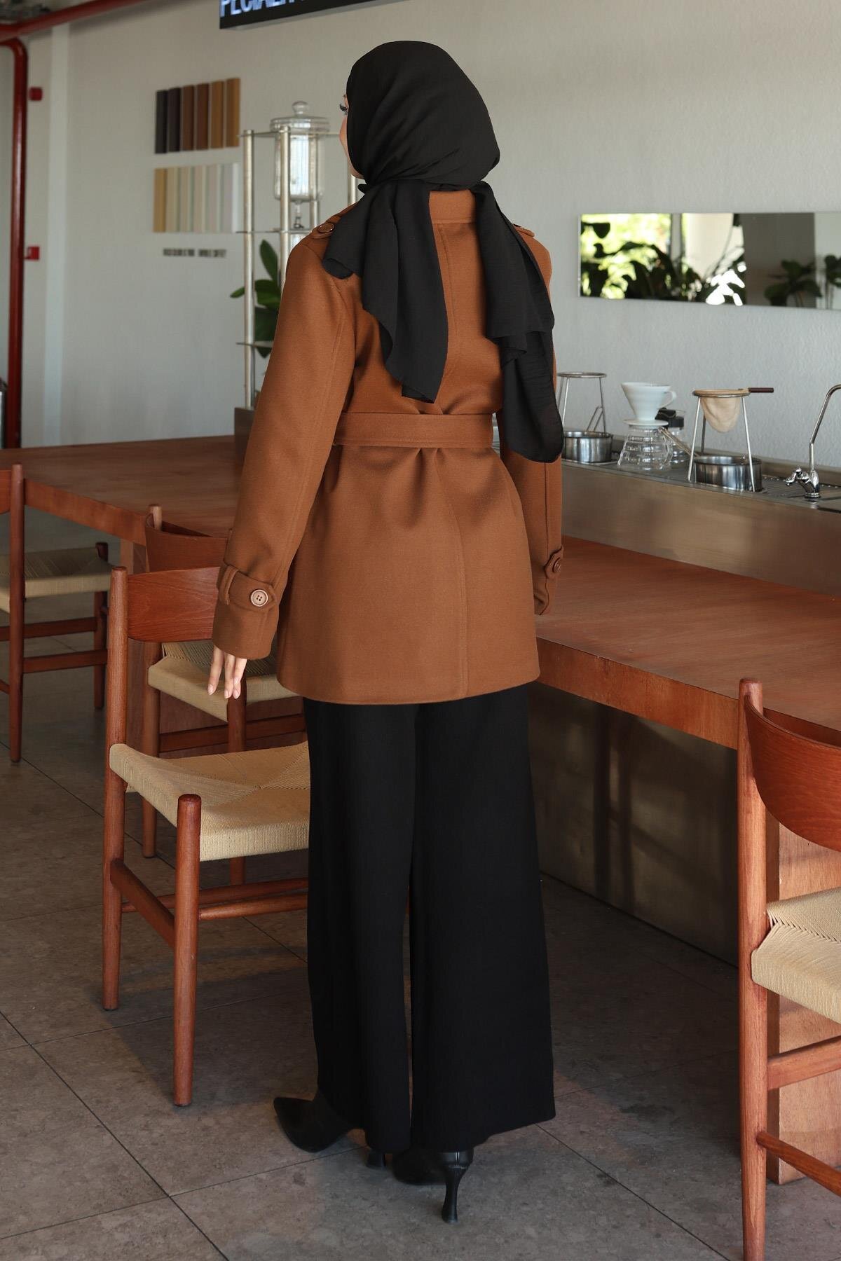 Melton Button-Detailed Winter Coat - Brown - Modamihram