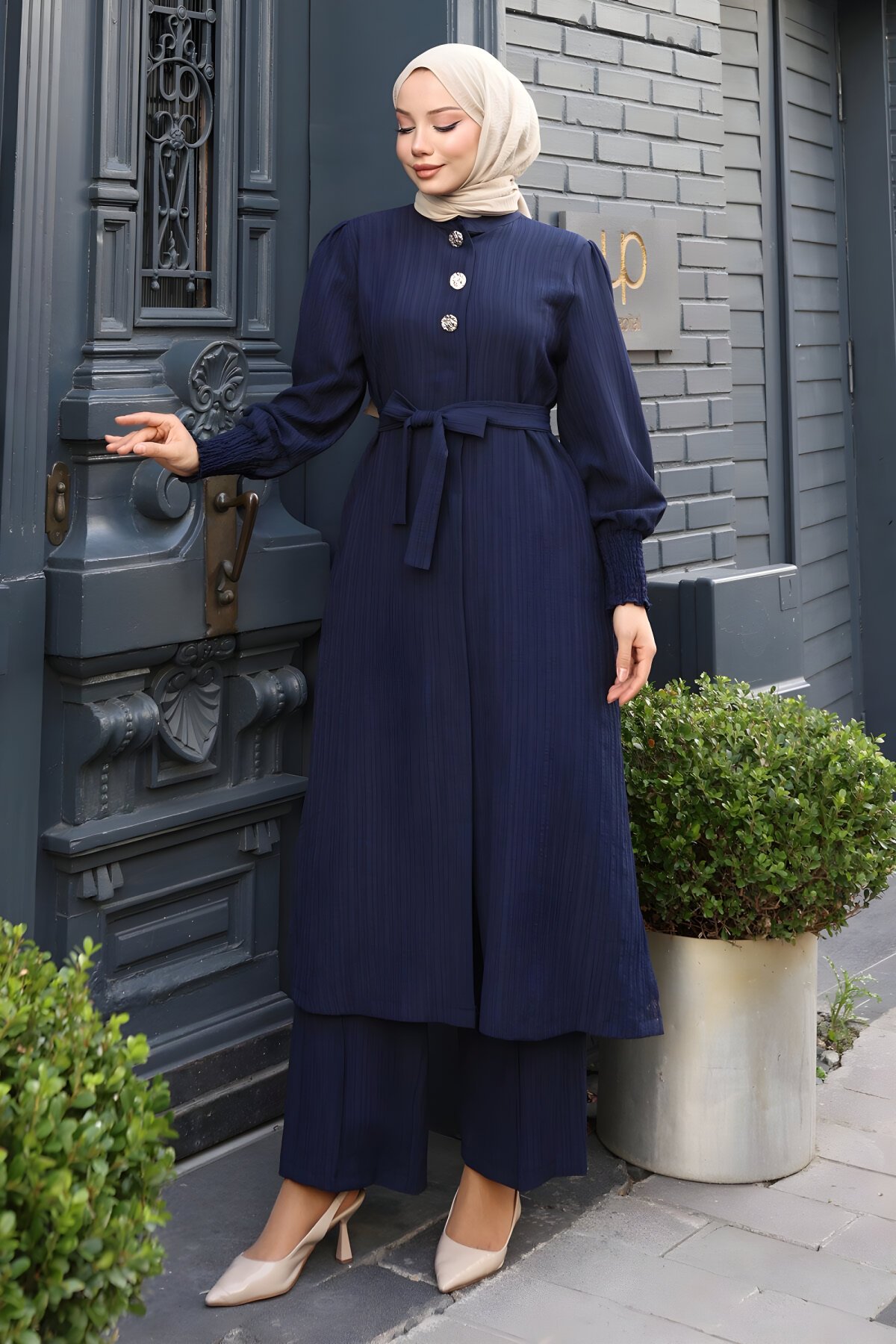Lacivert İkili Düğme Detaylı Kuşaklı Tesettür Takım - Modamihram