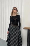 Siyah Ekose Desenli Kemer Detaylı Etek